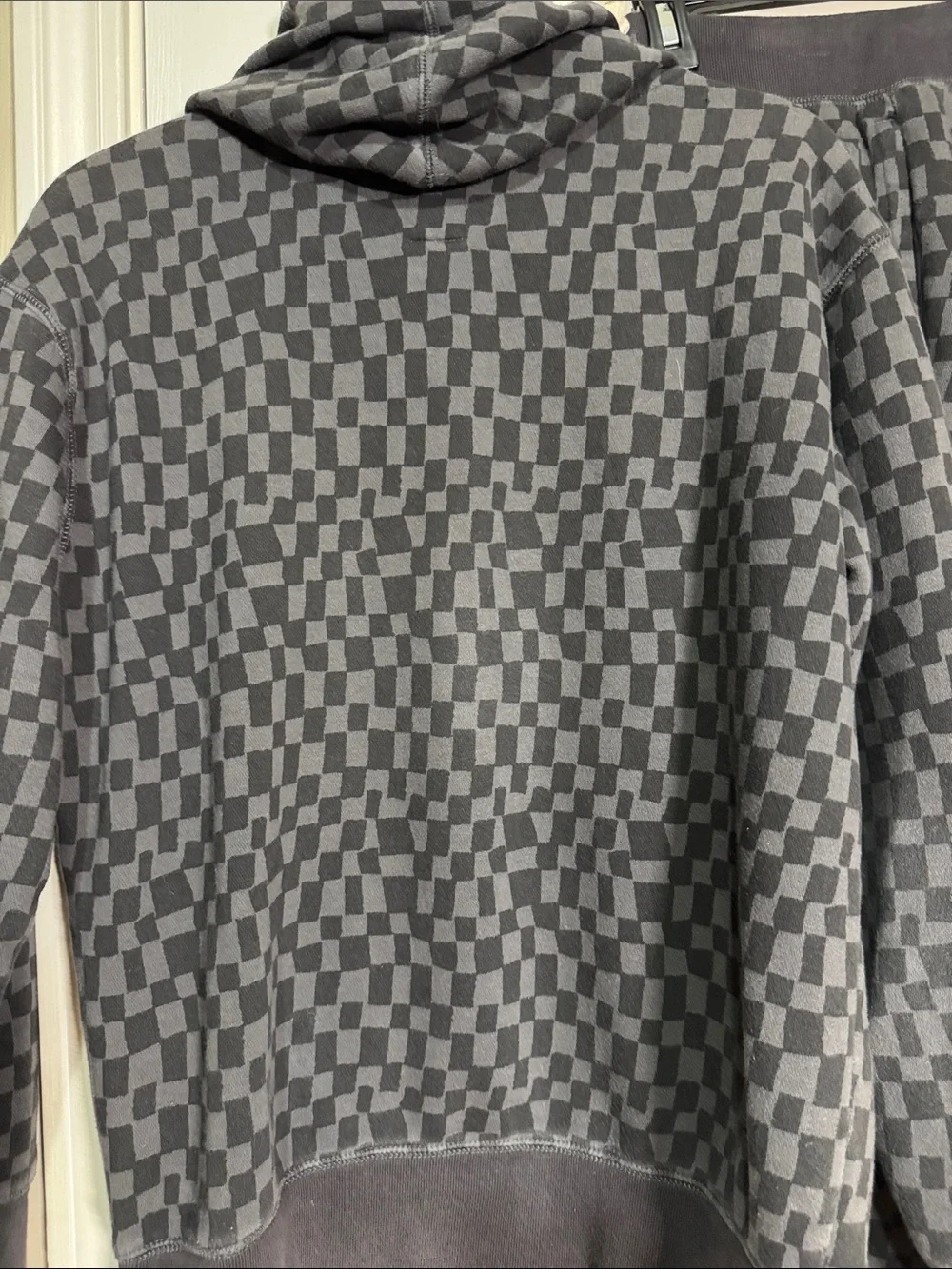 GAP Dark Gray Checkerboard Hoodie & Joggers. Like New. Size Boys XXL.
